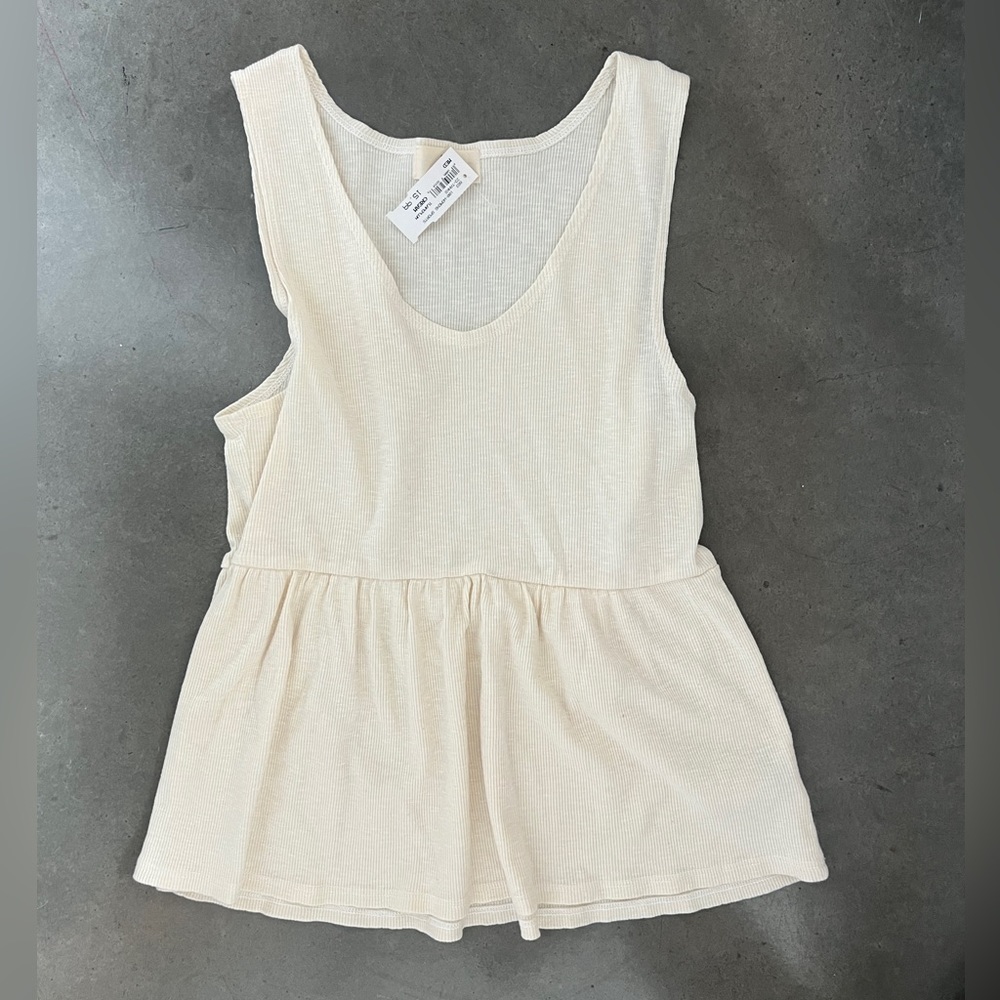 Cream peplum tank top NWT